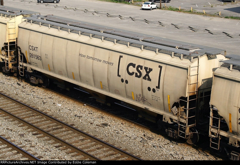 CSXT 261563